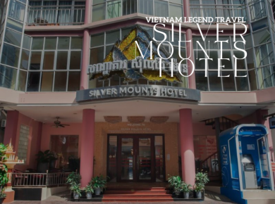 SILVER MOUNTS HOTEL
